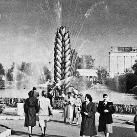  1957 .
